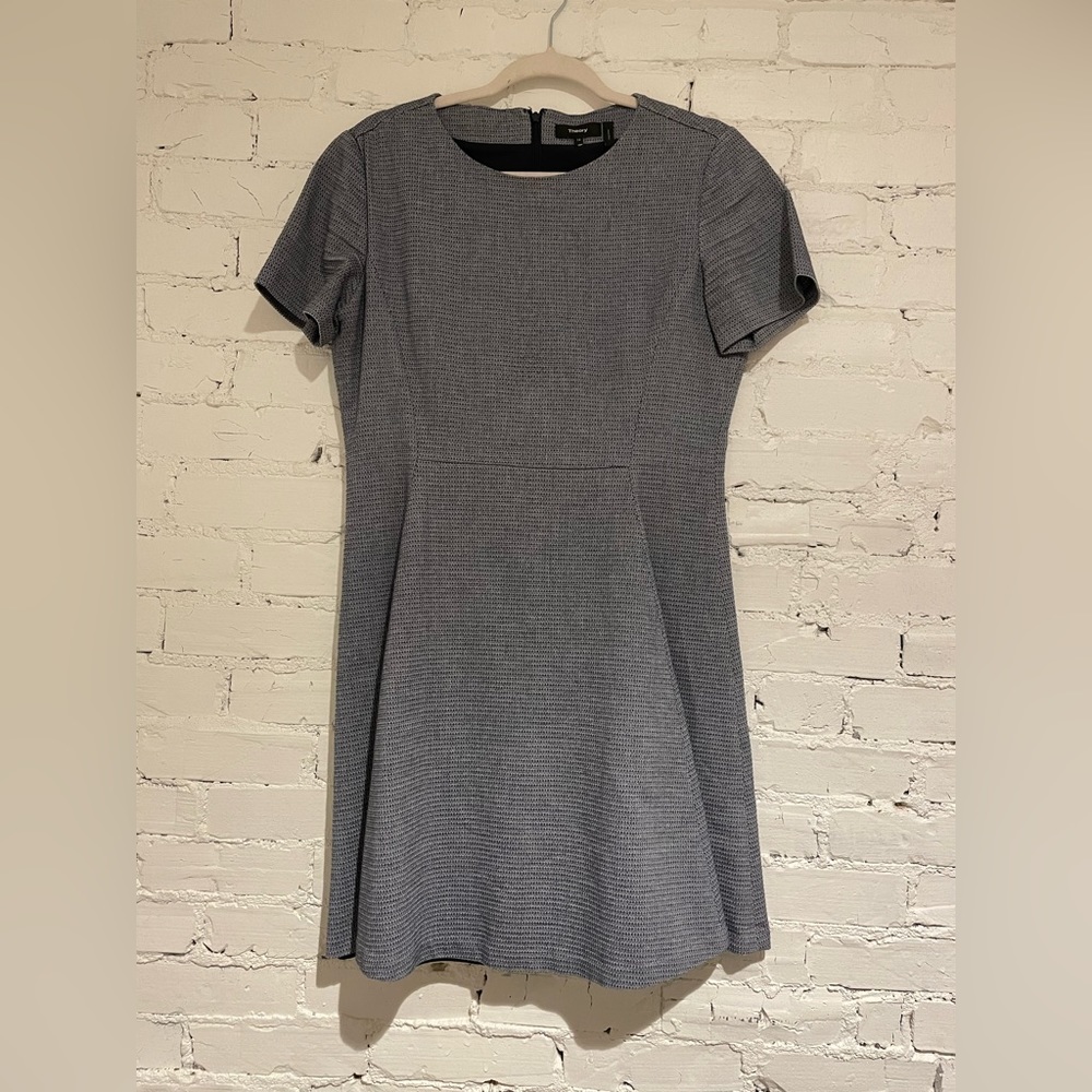 THEORY // Short Sleeve Dress